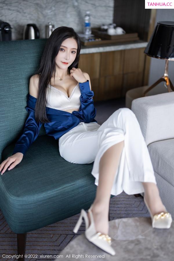 王馨瑶  [XiuRen]高清写真图 2022.11.01 No.5790 王馨瑶yanni 靓丽清爽第32张图片